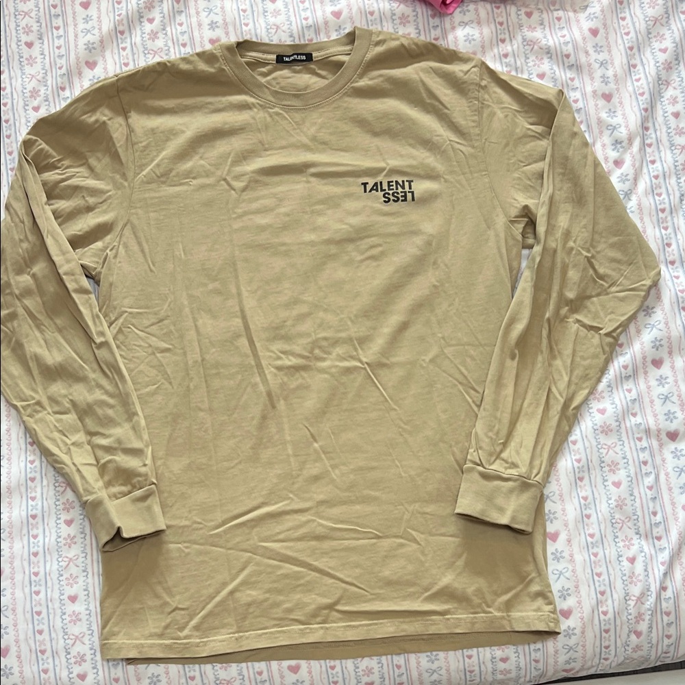 TALENTLESS Sand Long Sleeve Tee